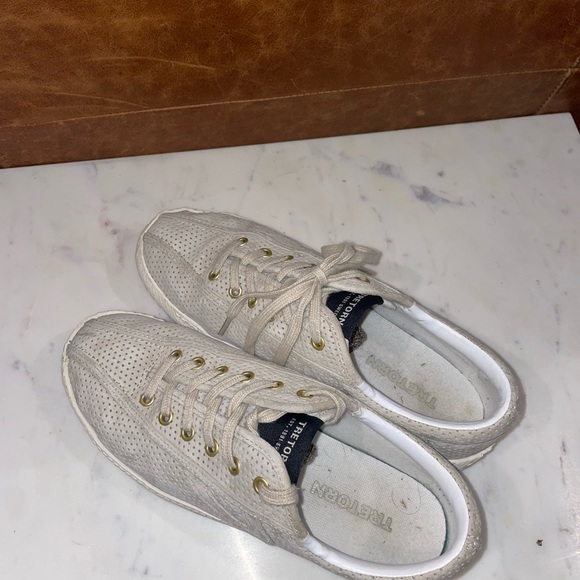 Tretorns size 7 - Picture 5 of 8